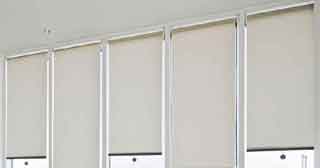Battery roller blinds for narrow windows